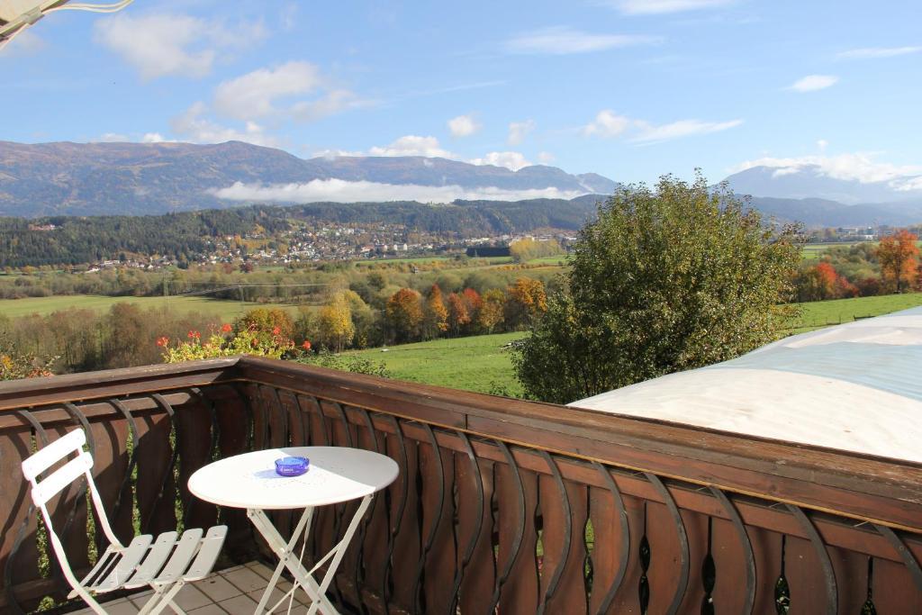 Baldramsdorf Gasthof-Pension Reidnwirt الغرفة الصورة