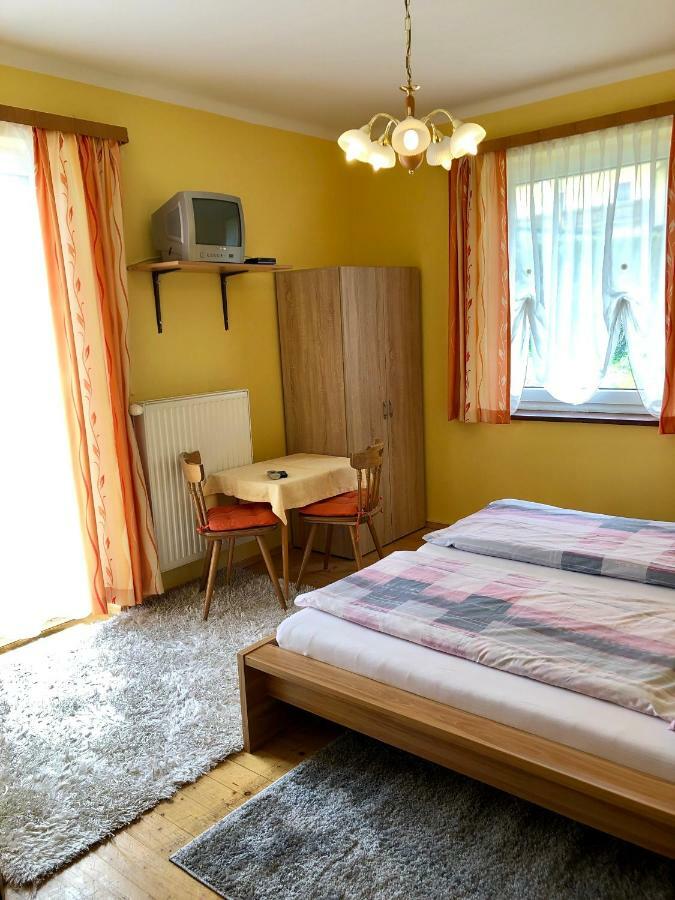 Baldramsdorf Gasthof-Pension Reidnwirt المظهر الخارجي الصورة